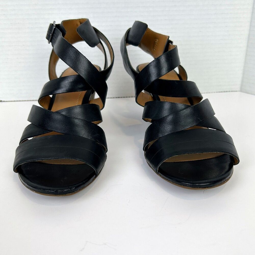 Clarks Ranae Strappy Sandals Peep Toe Short Heels Padded Comfort Shoes Black 8 - Picture 3 of 12